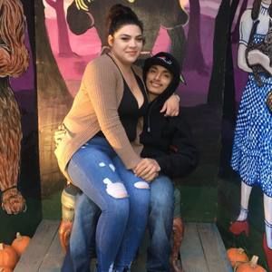 Meet your Posher, Elijah